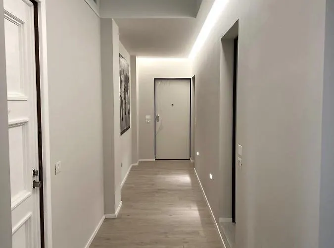 Daire Casa Dante: Oneglia Centro-marina-spiagge Imperia