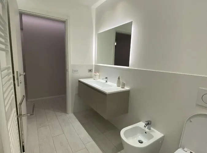 Casa Dante: Oneglia Centro-marina-spiagge Daire