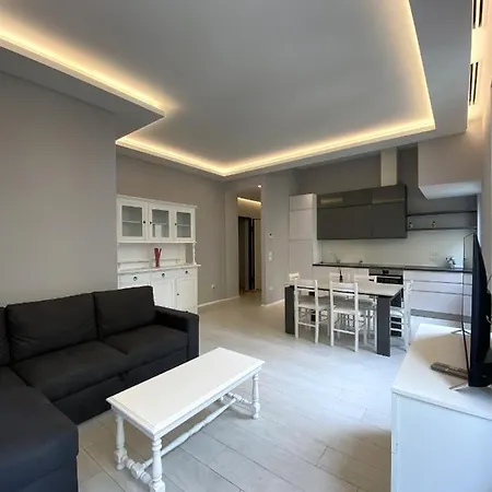 Casa Dante: Oneglia Centro-marina-spiagge *