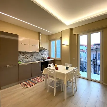 公寓 Casa Dante: Oneglia Centro-marina-spiagge *